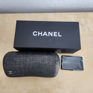 Chanel Sunglasses Case With cleaning Cloth